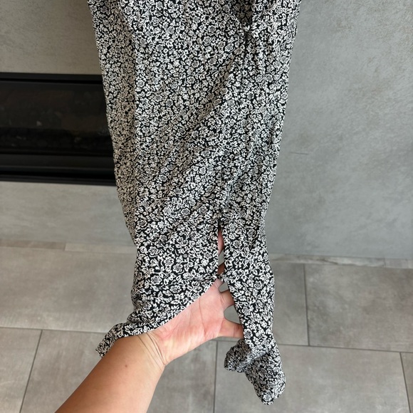 NWT Madewell Challis Wrap Mini Dress in Tudor Floral, Size 4 - Picture 11 of 16